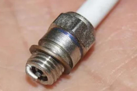 航模火花塞殼體