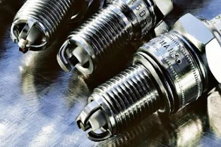 汽車火花塞殼體加工難點在哪里?材料選擇難!